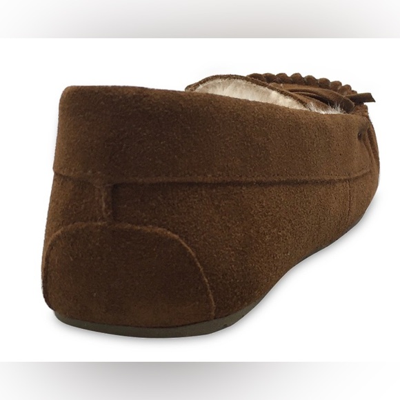Secret Treasures Plush Lined Suede Moccasin Slipper (Women's) - Picture 4 of 6